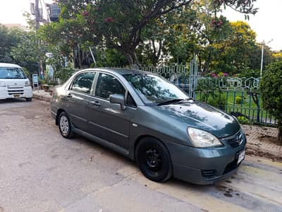 Suzuki Liana 2012