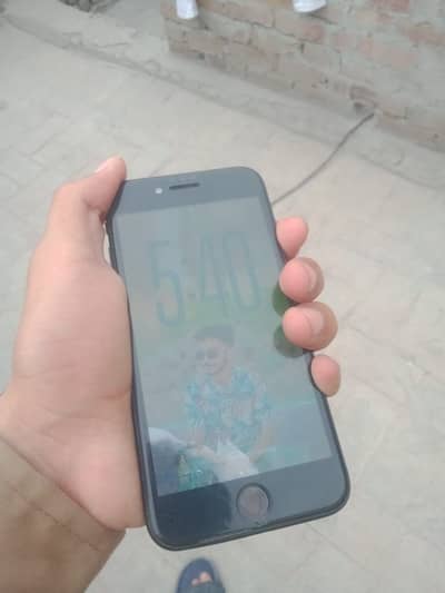 I phone se 2020 all okay