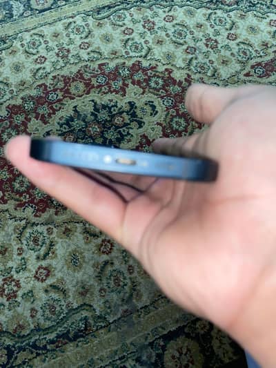 IPhone 13 sail urgent