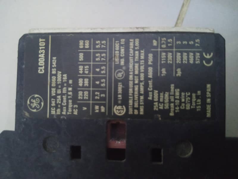 4 pole contactor  Ac socket 4