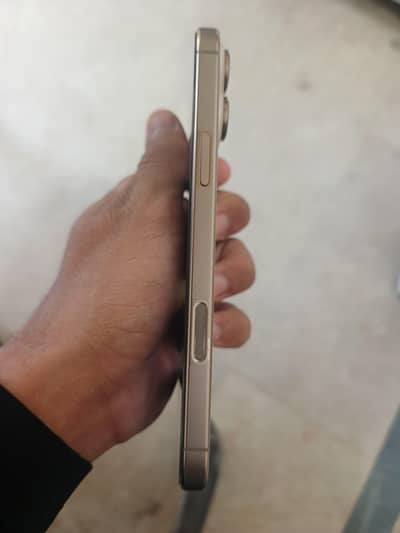 I phone 16 pro max 256gb