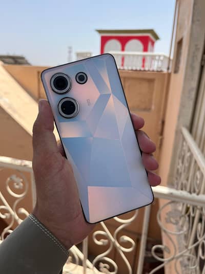 Tecno camon 20