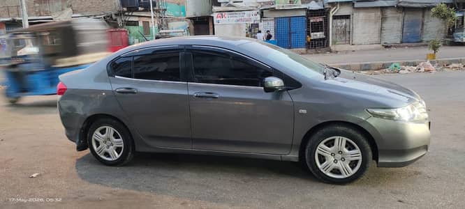 Honda city 2011