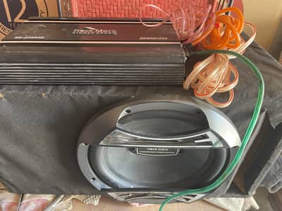 Woofer plus amp rock mars