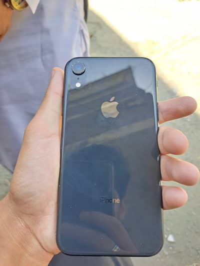 Apple iPhone XR