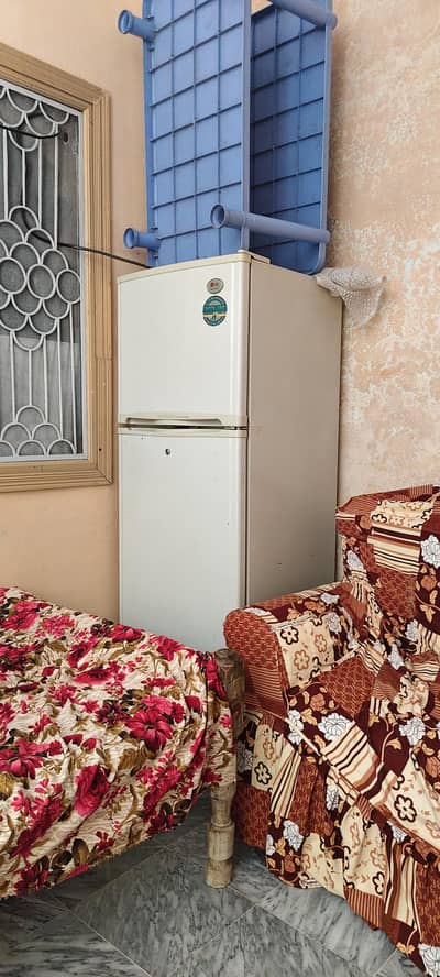 LG fridge good condition