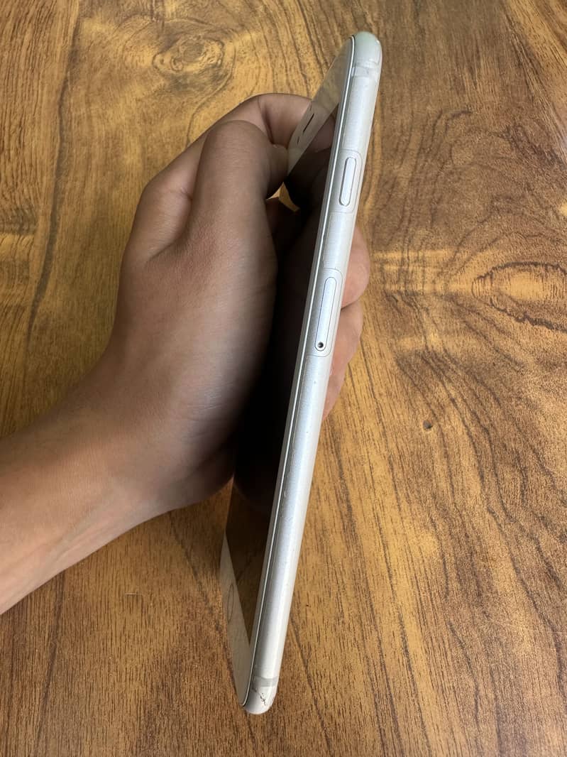 Iphone 8 Plus PTA 6