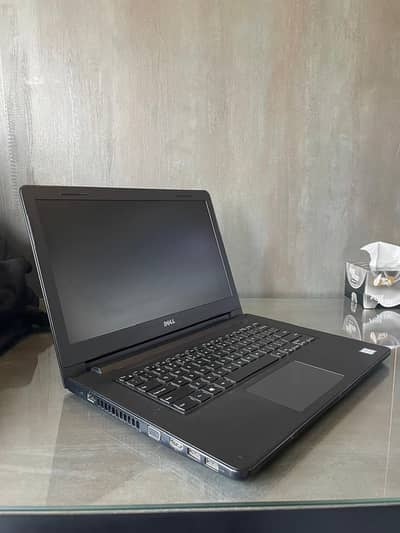 Dell Vostro Laptop Core i7-7500u (7th gen), 8gb Ram, 500gb HDD.