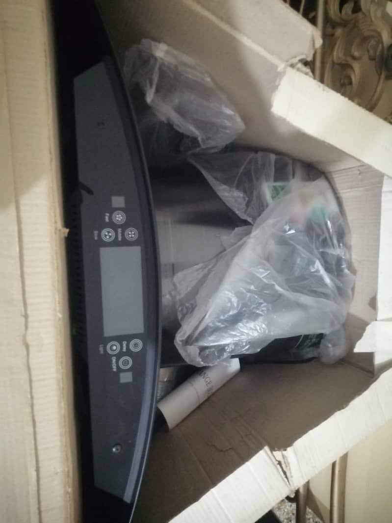 Range hood 4