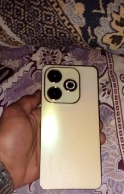 Infinix hot 40i 8+8/128