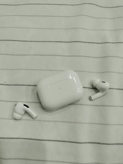 Apple Airports Pro 2 Genuine