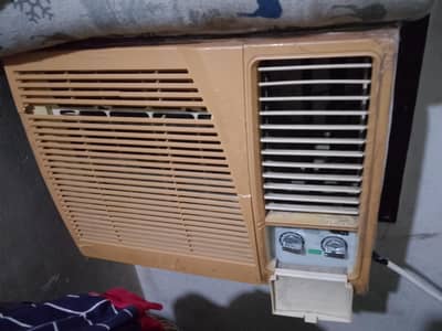 window ac for sal good condition