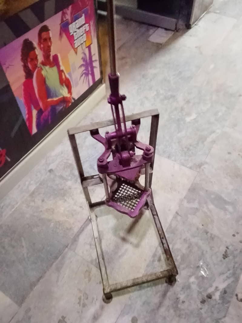 chips maker 1