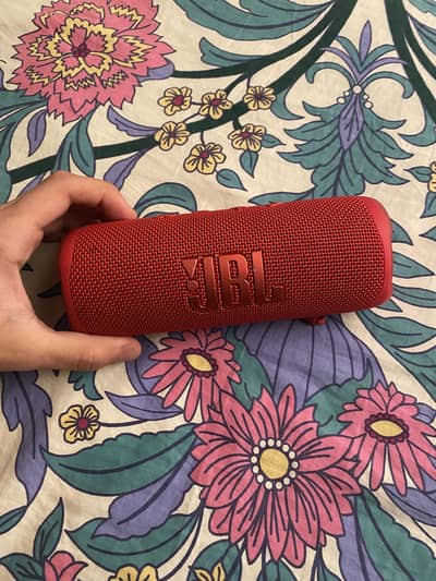 Jbl speaker brand new flip 6