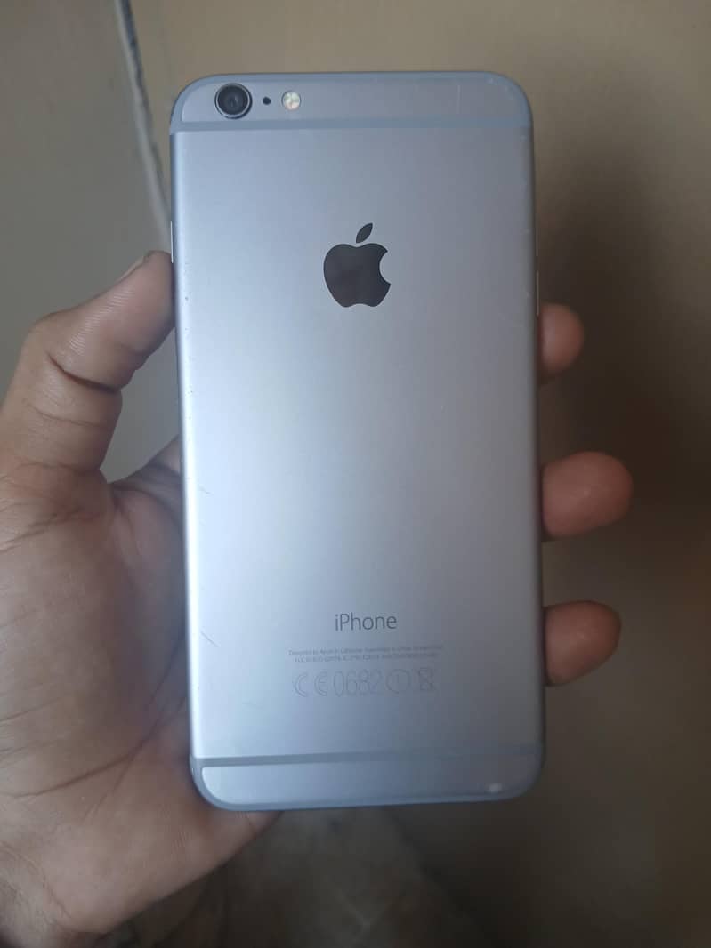 iPhone 6 Plus 0