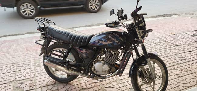 Suzuki Gs 150 SE 2021 Model For Sale in Johar Town