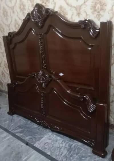 New King size bed set