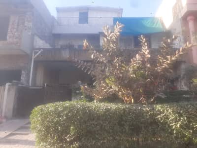 30*50 Cda Transfer Old Constitution House Available In G-9/4