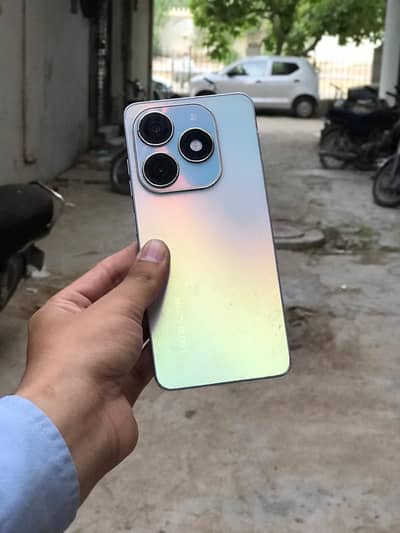 TECNO SPARK 20