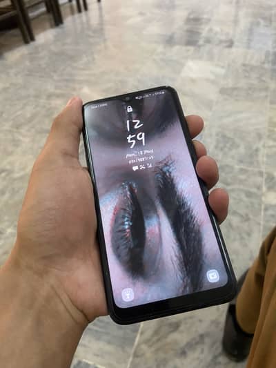 Samsung a10s with box n charger