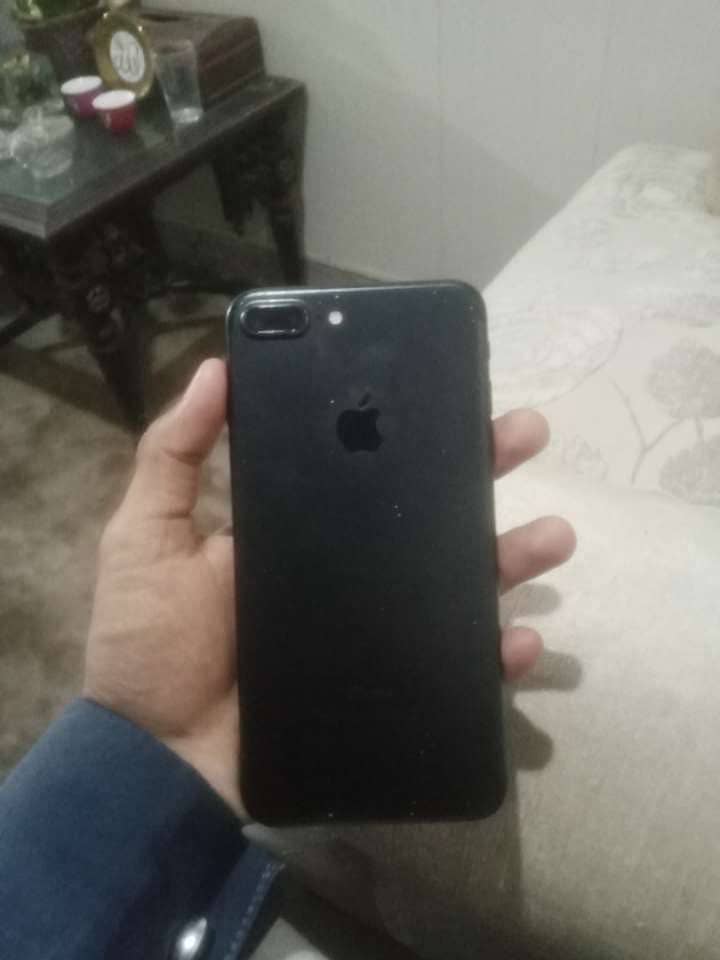 Iphone 7 plus 1