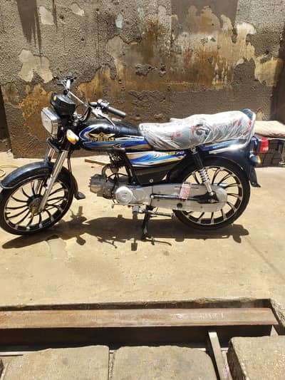 Super Star 70 2025 October  3000 km running new condition