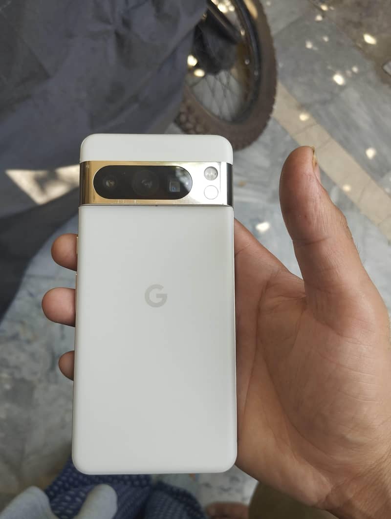 Google pixel 8 pro 5