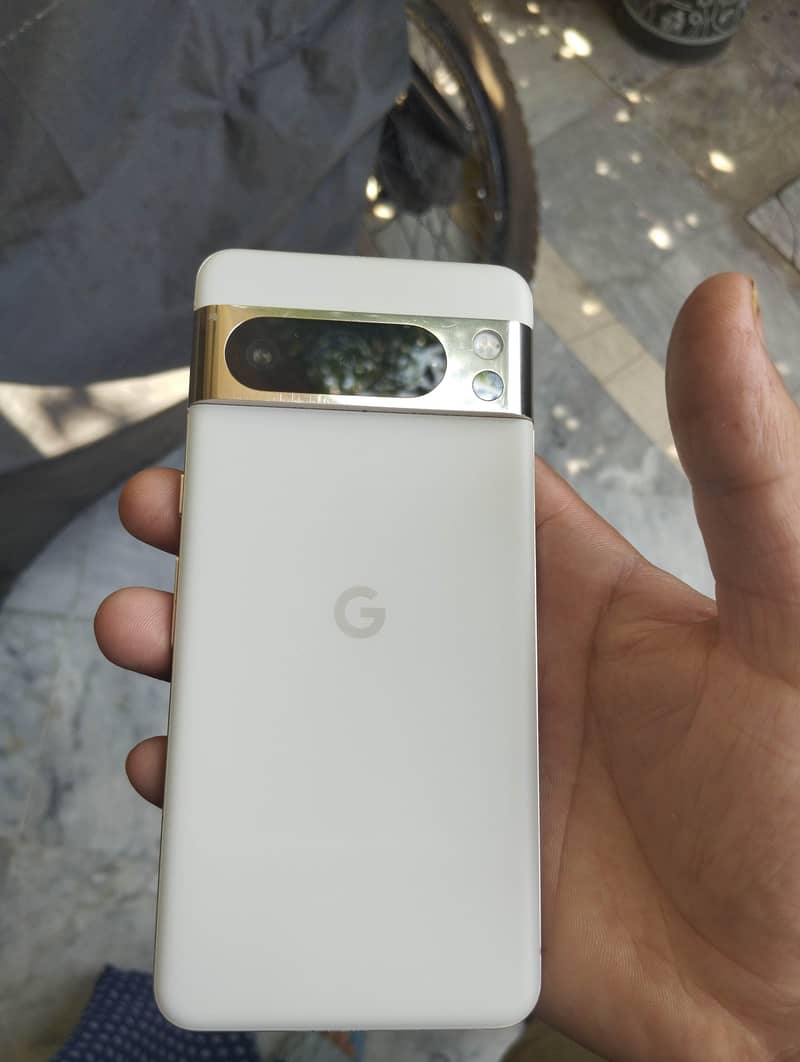Google pixel 8 pro 8