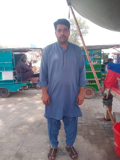 mujhe nokri chaheya driver ki age 38 sal hay mareed hon
