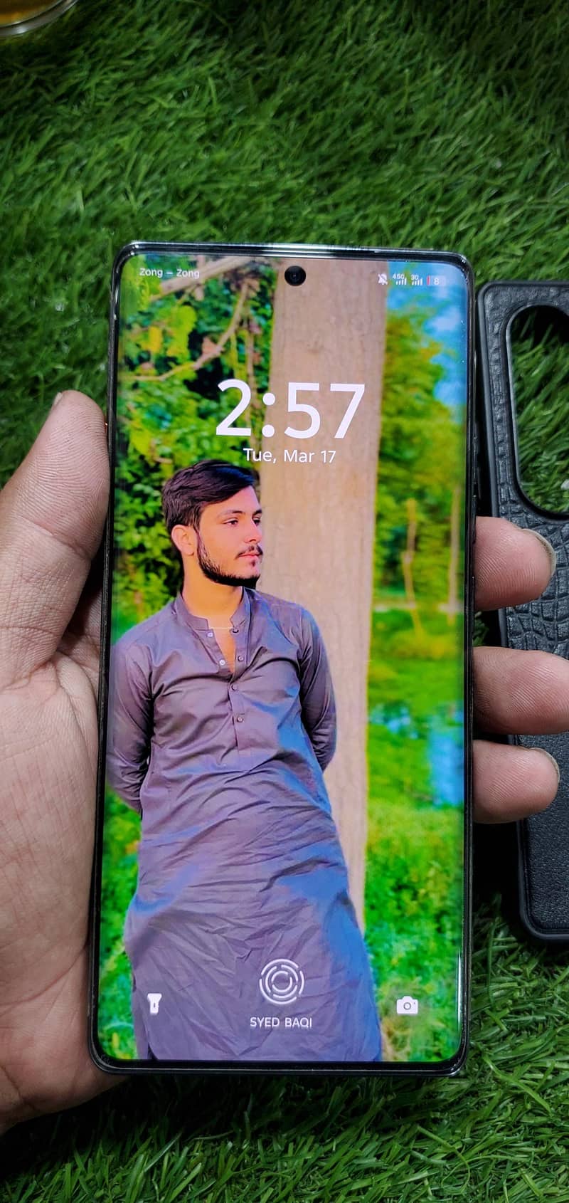 Tecno camon 40 pro 2