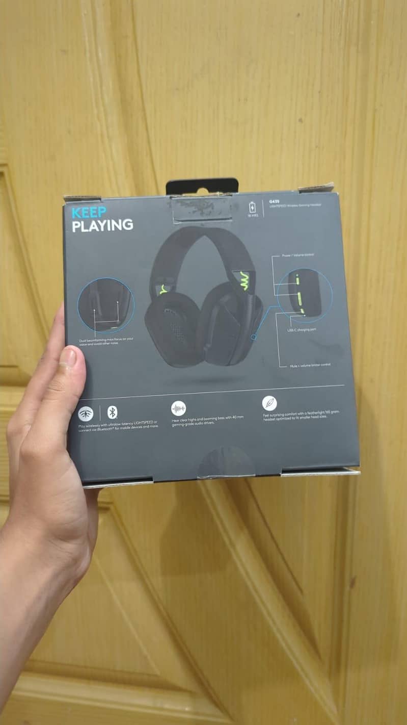 Logitech G435 1