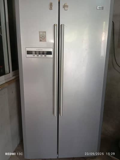Haier frig totally janwan