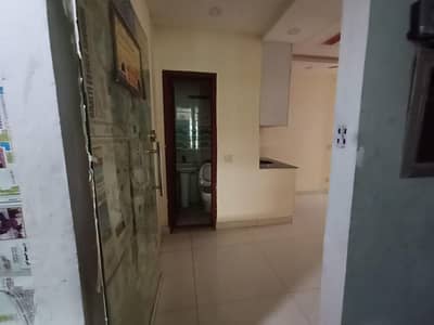 Studio Flat for Sale Rented Property Bahria Orchard Lahore 292 Sq Ft