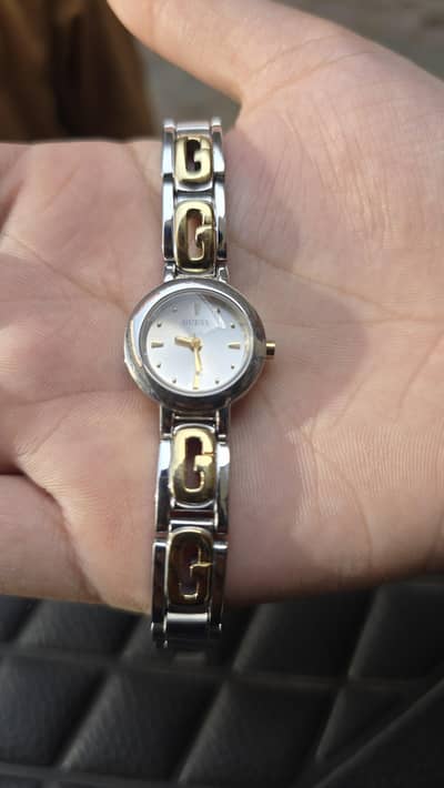 Original Guess watch, antique style, for women.