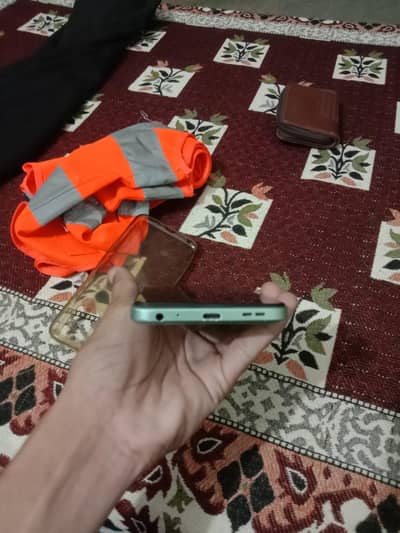 CODE mobile ka naam hai