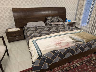 King Size Bed Set, with 2 Side tables and fancy dresser