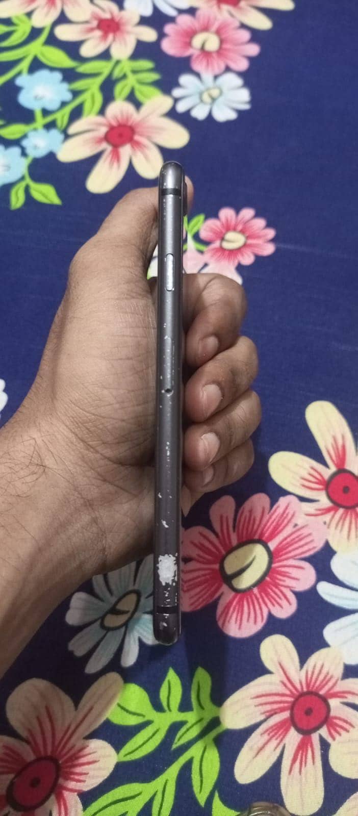 iPhone 8 4