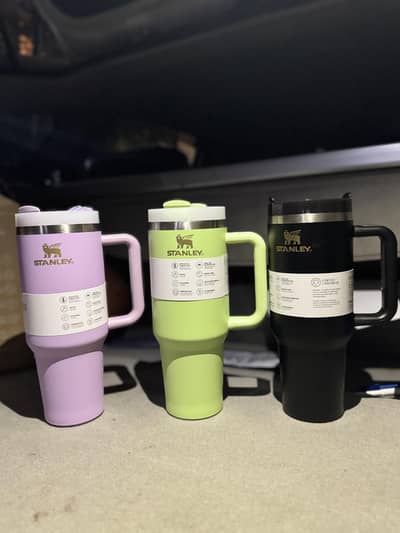1.2 LITRE STANLEY TUMBLER WITH A GIFT(SMALL WATER BOTTLE)