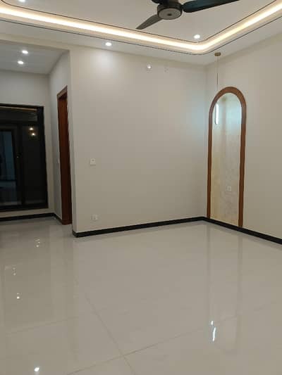 Book A Flat Of 800 Square Feet In G-13/3 Islamabad