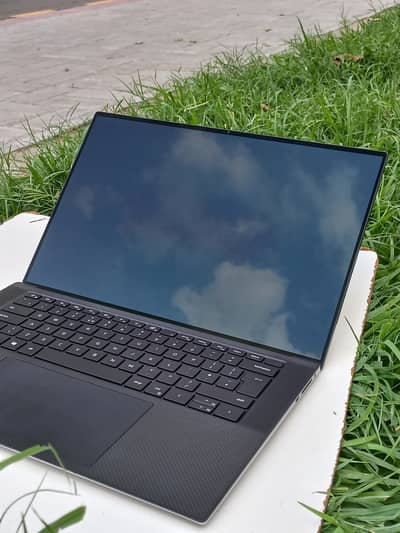 Dell Precision 5550 core i7 10th gen | 4k Touch Screen 4gb Nvidia
