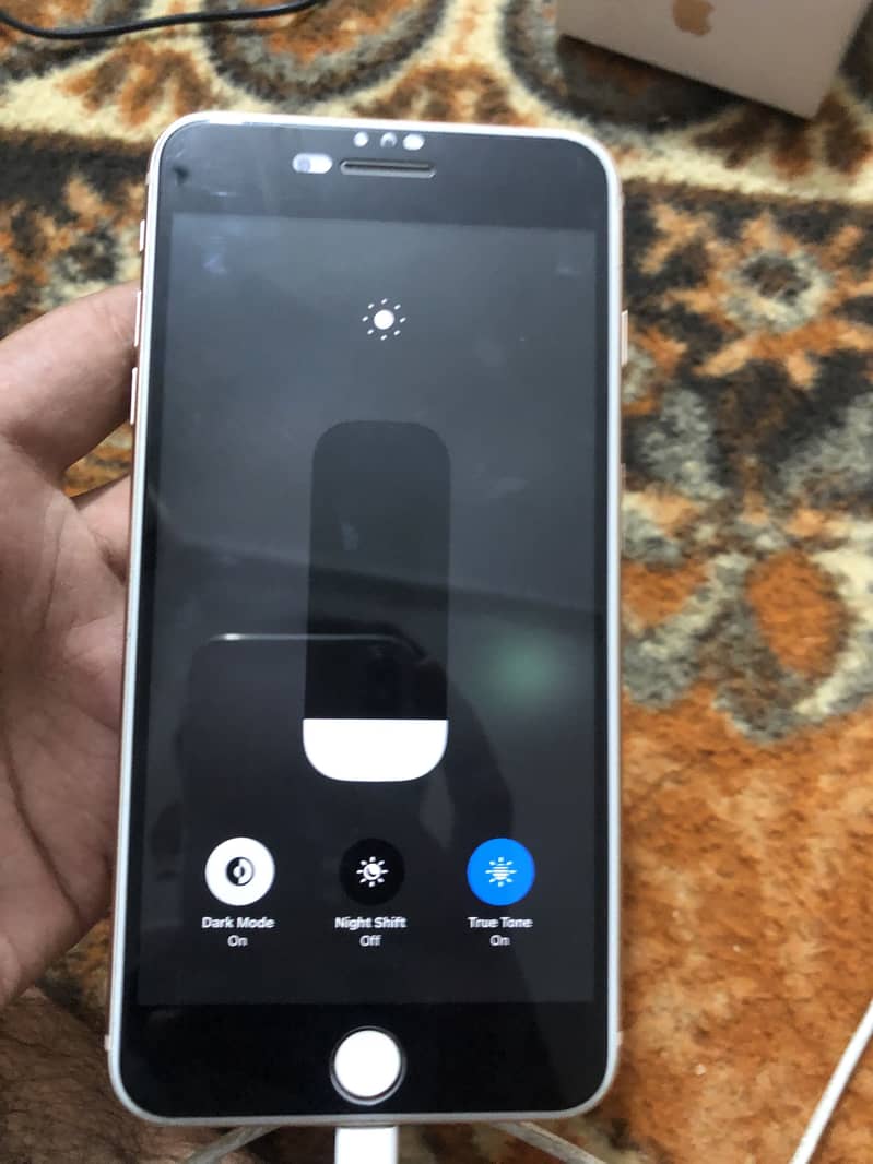 iPhone 8 Plus 3