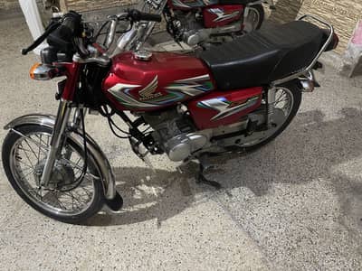 Honda 125 2022/2023 model punjab number Totall orignal