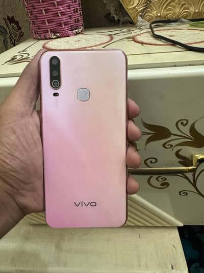 vivo y17