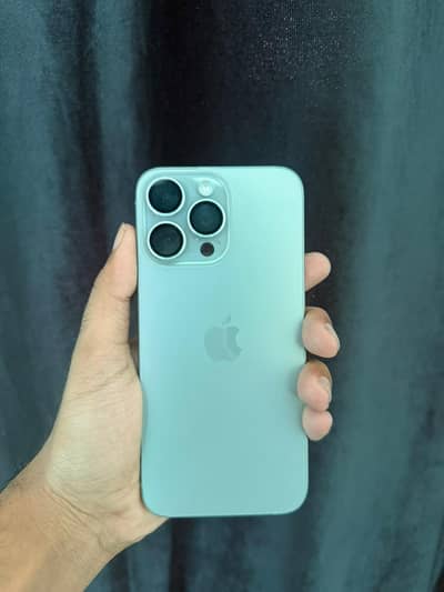 iphone 15 pro max Dual PTA 89% health with original box and cable