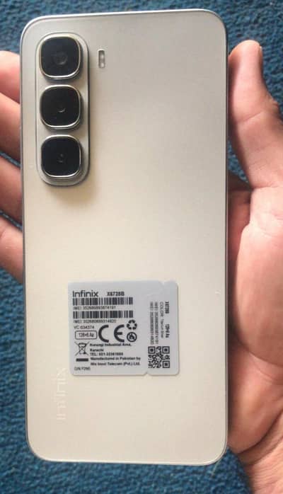 Infinix hot 60i 6/128