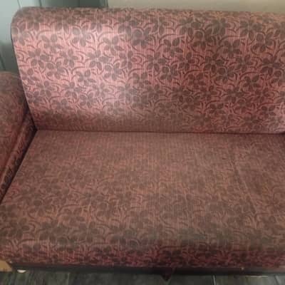 sofa combed for sell