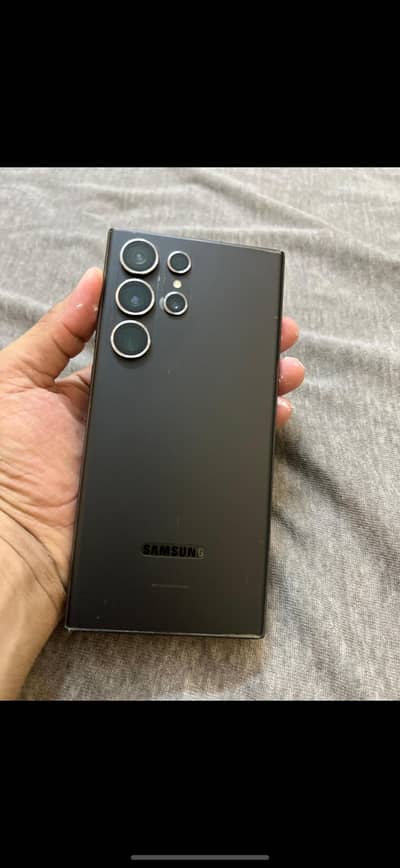Samsung S23 ultra doted