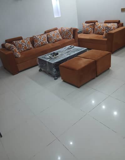 7 seater sofa with 2 stoles