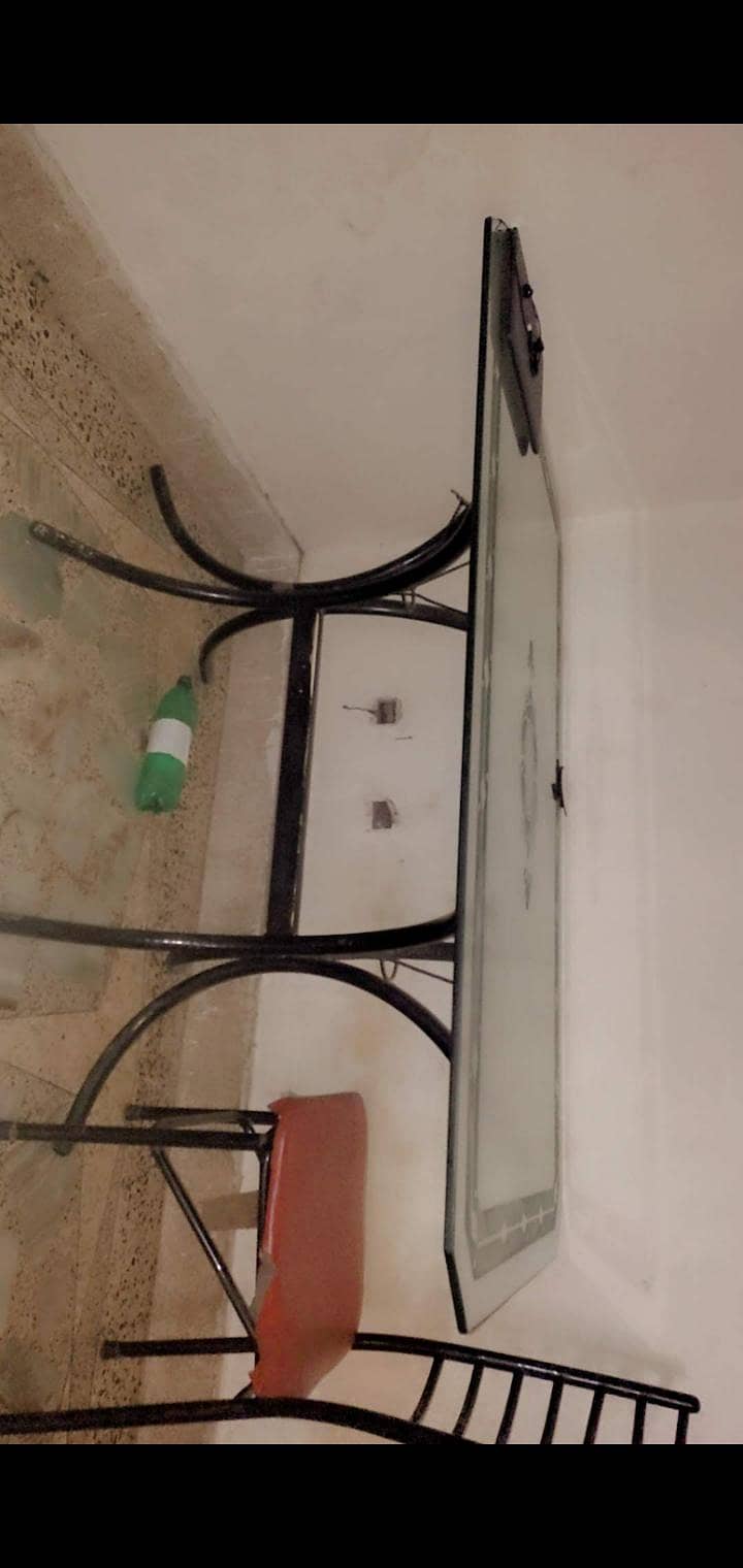 Dining table 4