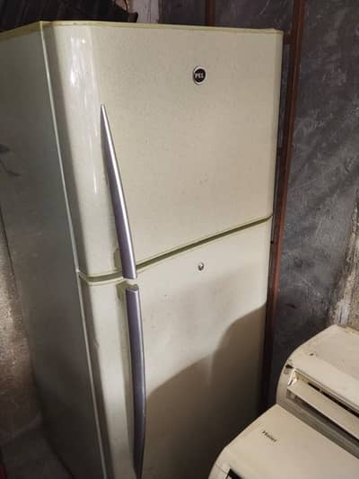 Refrigerator | Good Condition | All Working | Family Use Fridge  Alte